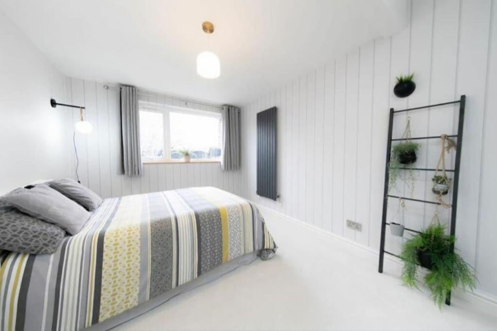 Recently Refurbished Home. Poulton-le-Fylde Zewnętrze zdjęcie