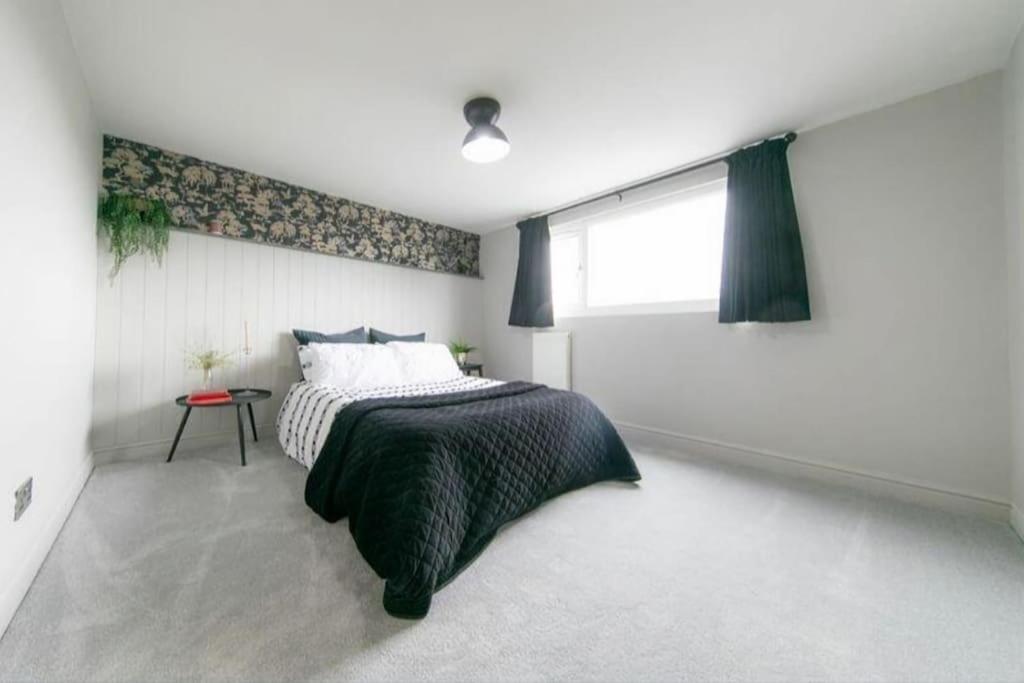 Recently Refurbished Home. Poulton-le-Fylde Zewnętrze zdjęcie